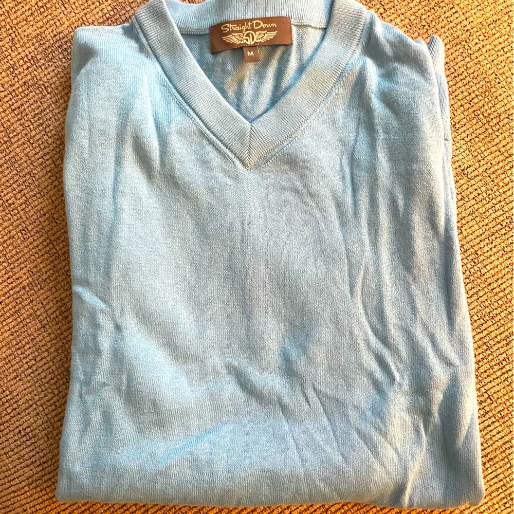 - STRAIGHT DOWN- lightweight golf sweater